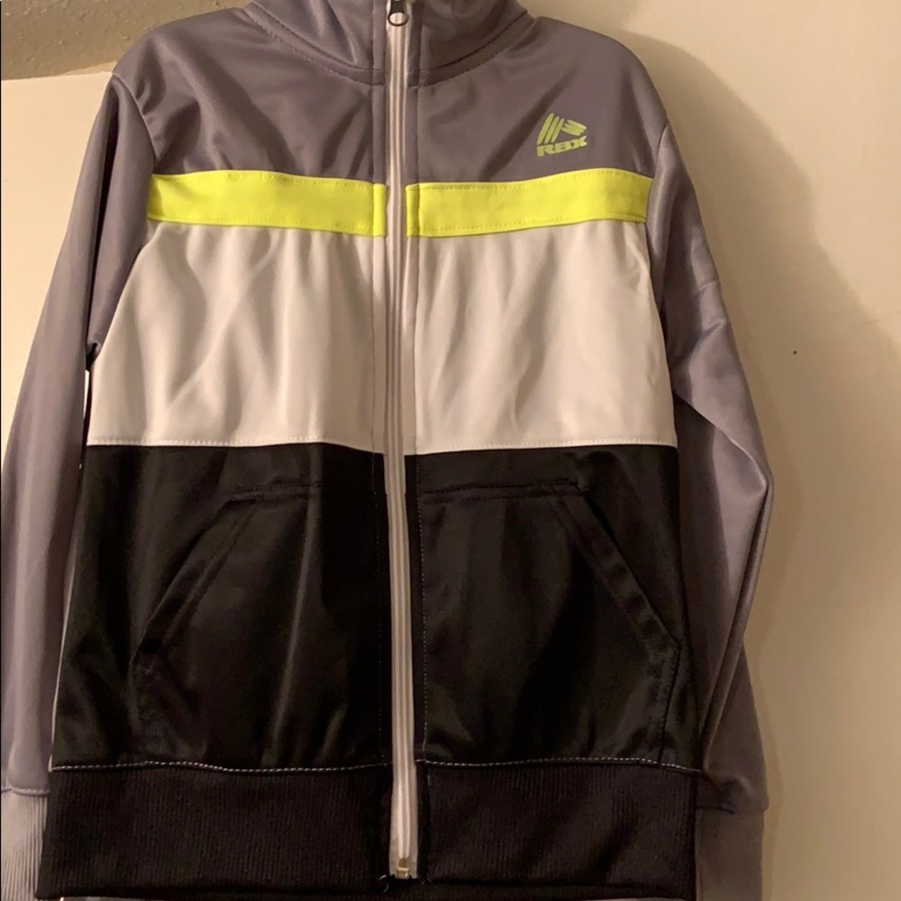 Little boys Reebox jogging set - Picture 2 of 4